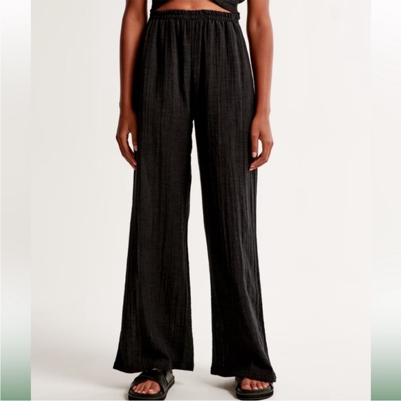 Abercrombie Crinkle Textured Wide Leg Pant - Picture 3 of 6